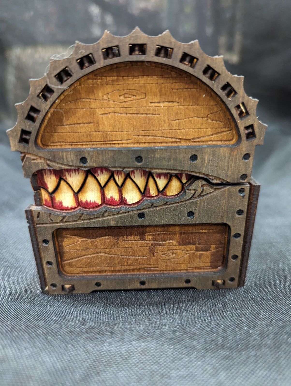 Mimic Dice Chest