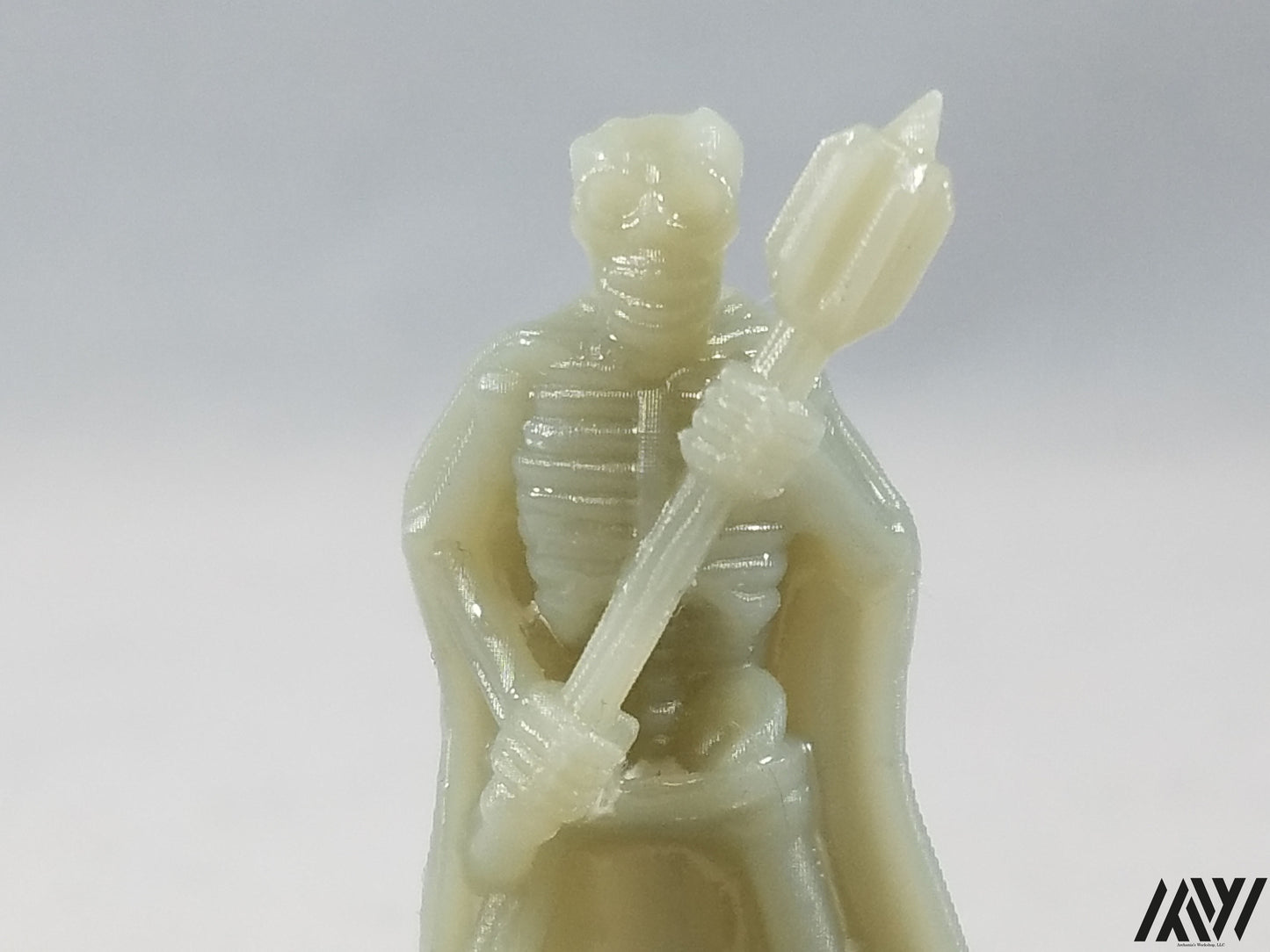 Skeleton w/ Mace and Damaged Skull