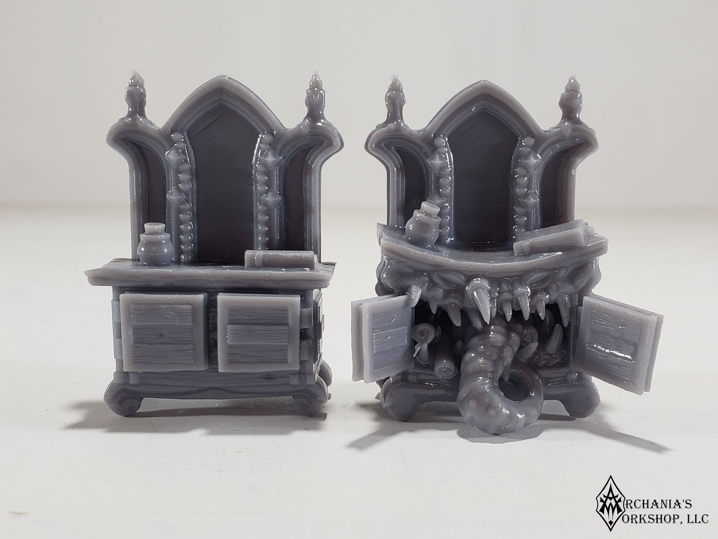 Dresser and Dresser Mimic